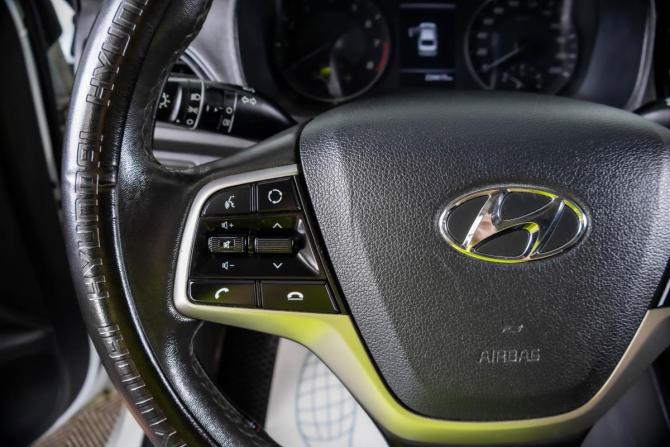 Hyundai Solaris II Рестайлинг с пробегом 2020 года, цена 1 339 000 рублей, 224000 км, седан, Автокод Объявления
