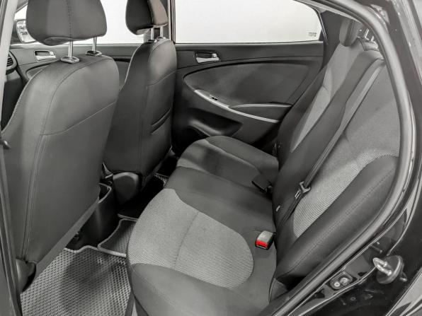 Hyundai Solaris I с пробегом 2014 года, цена 840 000 рублей, 121148 км, седан, Автокод Объявления