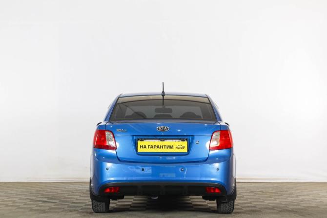 Kia Rio II Рестайлинг с пробегом 2010 года, цена 679 000 рублей, 180000 км, седан, Автокод Объявления
