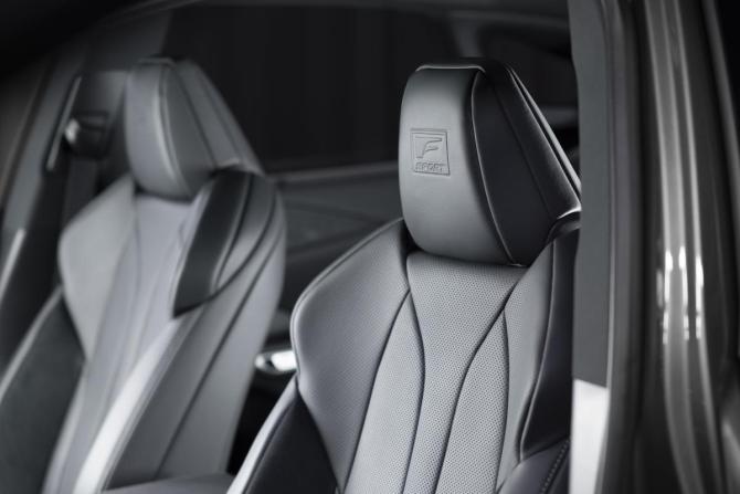 Новый Lexus RX V 2025 года, цена 16 009 700 рублей, внедорожник, Автокод Объявления