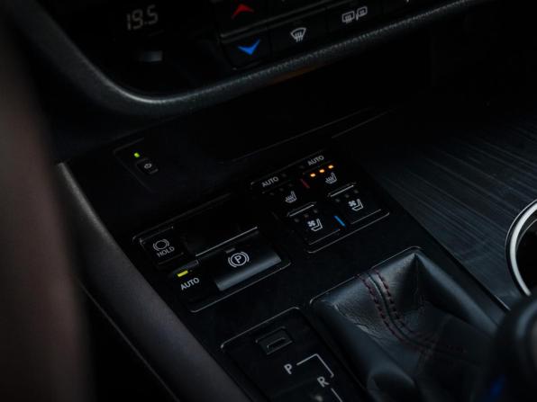Lexus RX IV с пробегом 2018 года, цена 3 498 000 рублей, 127364 км, внедорожник, Автокод Объявления