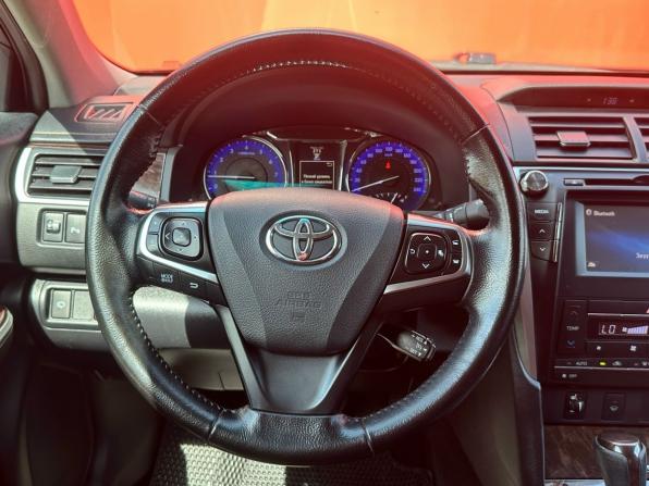 Toyota Camry VII (XV50) Рестайлинг с пробегом 2017 года, цена 2 400 000 рублей, 136200 км, седан, Автокод Объявления