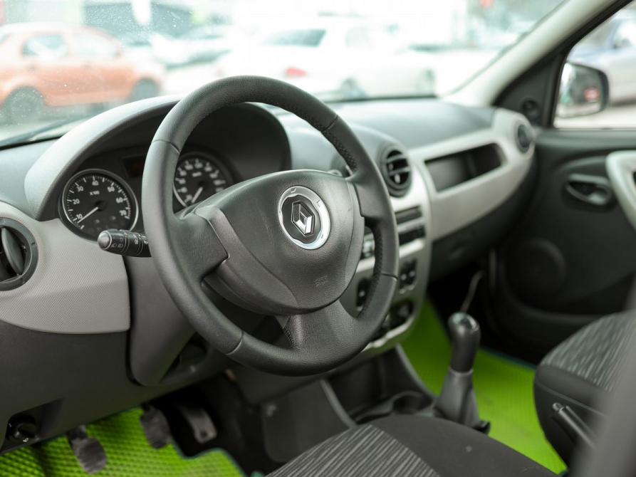 Renault Logan I Рестайлинг Ижевск  - изображение 9