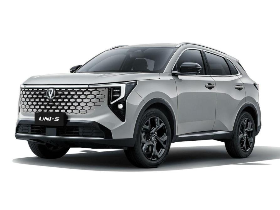 Changan UNI-S (CS55 Plus) Москва  - изображение 1