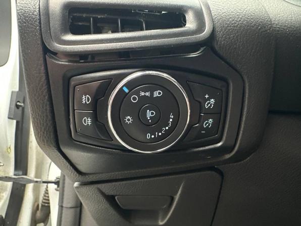 Ford Focus III с пробегом 2013 года, цена 599 000 рублей, 235000 км, хэтчбек, Автокод Объявления