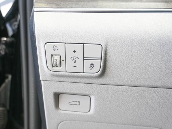 Kia K5 III с пробегом 2020 года, цена 2 549 900 рублей, 83000 км, седан, Автокод Объявления
