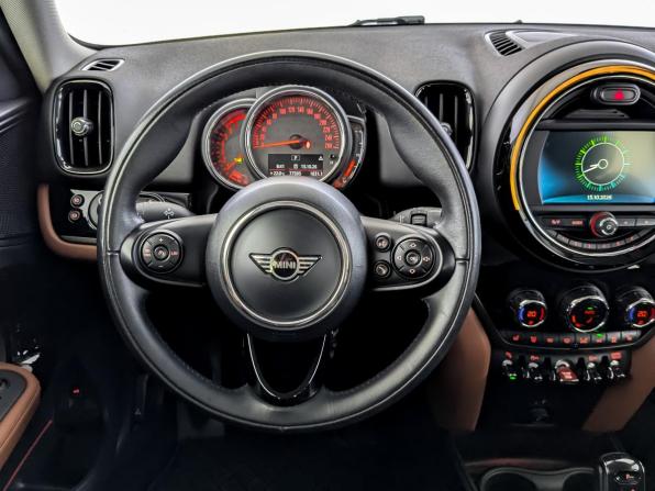 Mini Countryman II с пробегом 2019 года, цена 3 000 000 рублей, 77588 км, внедорожник, Автокод Объявления
