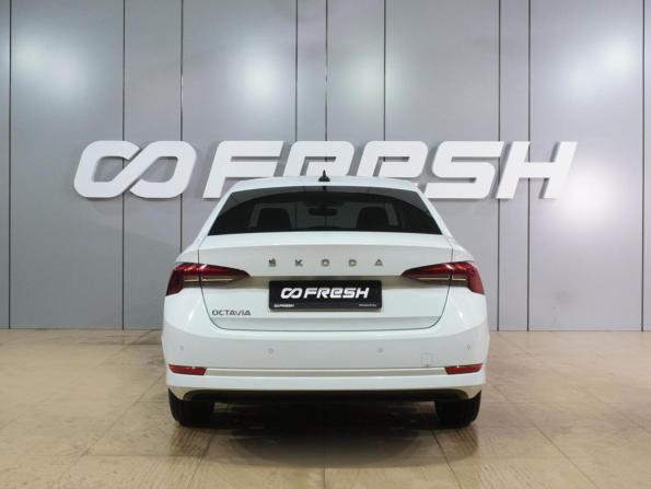 Skoda Octavia IV (A8) с пробегом 2021 года, цена 2 399 000 рублей, 109919 км, лифтбек, Автокод Объявления