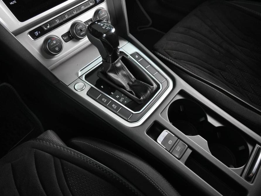 Volkswagen Passat B8 Ростов-на-Дону  - изображение 17