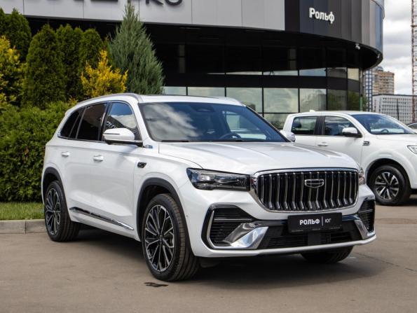 Geely Monjaro I Рестайлинг 2 с пробегом 2025 года, цена 3 878 000 рублей, 2312 км, внедорожник, Автокод Объявления