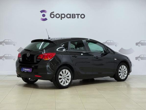 Opel Astra J с пробегом 2011 года, цена 799 000 рублей, 169372 км, хэтчбек, Автокод Объявления