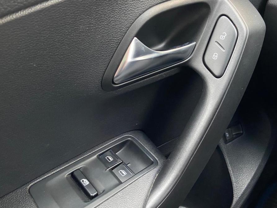 Volkswagen Polo V Рестайлинг Псков  - изображение 16