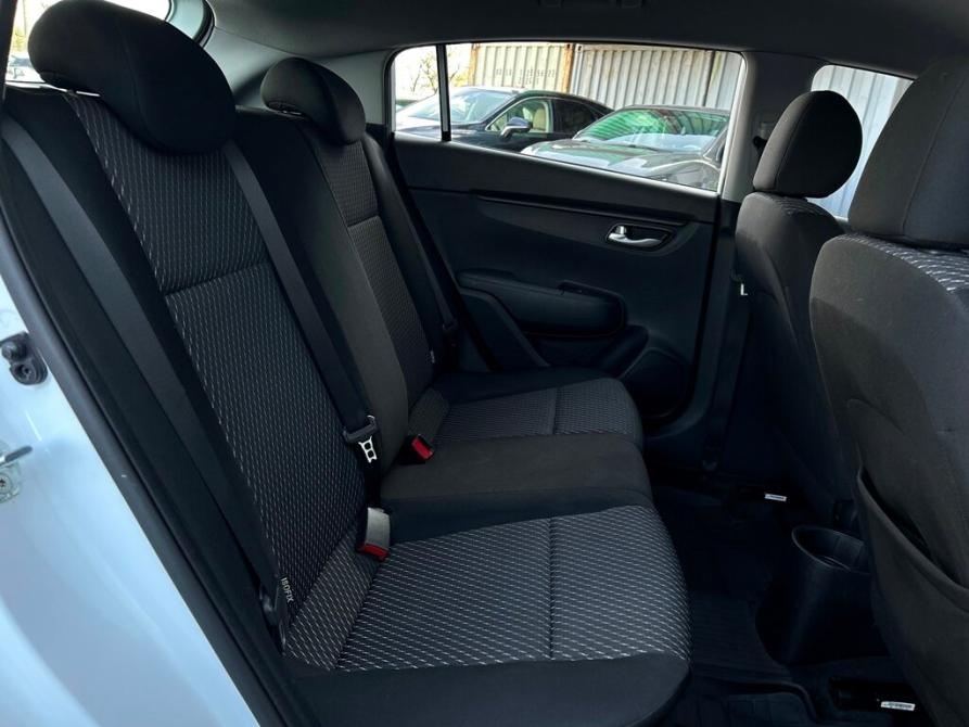 Kia Rio IV Санкт-Петербург  - изображение 9