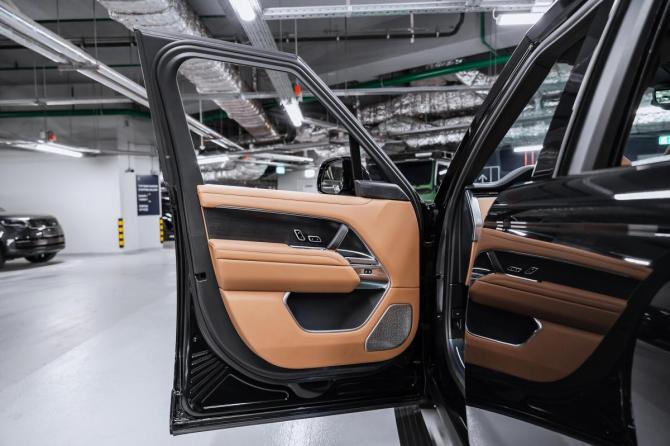 Новый Land Rover Range Rover V 2025 года, цена 23 490 000 рублей, внедорожник, Автокод Объявления