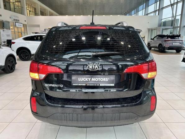 Kia Sorento II Рестайлинг с пробегом 2017 года, цена 1 995 000 рублей, 166368 км, внедорожник, Автокод Объявления