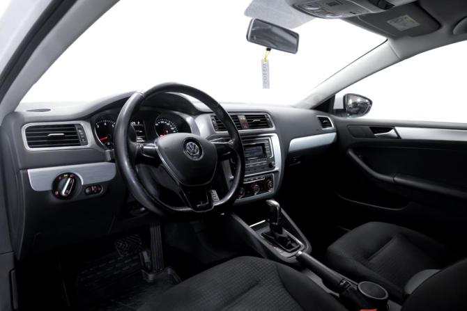 Volkswagen Jetta VI Рестайлинг с пробегом 2018 года, цена 1 449 999 рублей, 124000 км, седан, Автокод Объявления