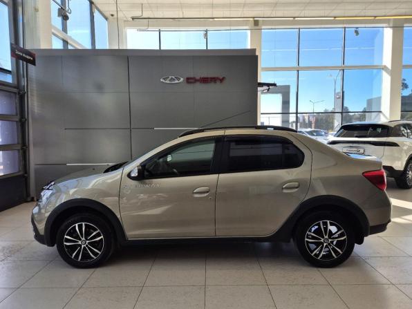Renault Logan II Рестайлинг с пробегом 2020 года, цена 1 279 000 рублей, 53469 км, седан, Автокод Объявления