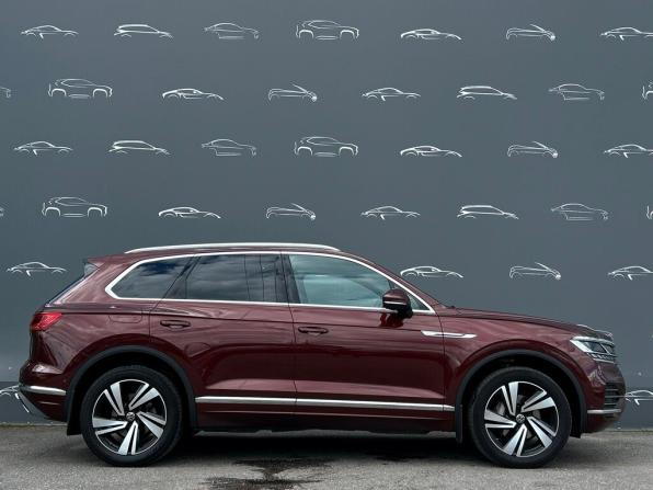 Volkswagen Touareg III с пробегом 2021 года, цена 6 958 600 рублей, 58281 км, внедорожник, Автокод Объявления