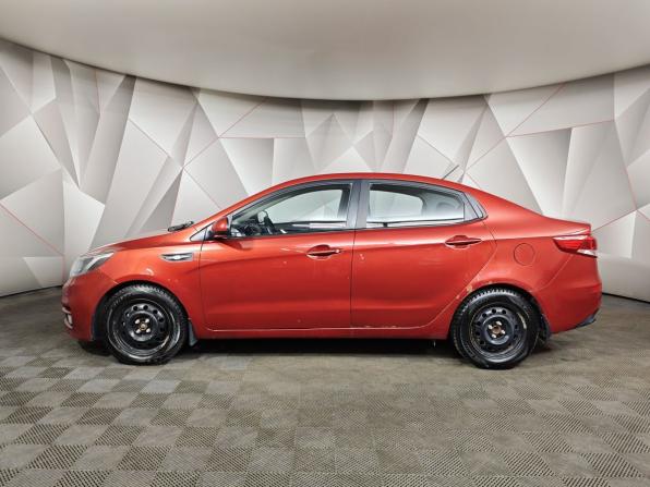 Kia Rio III Рестайлинг с пробегом 2015 года, цена 725 000 рублей, 243702 км, седан, Автокод Объявления