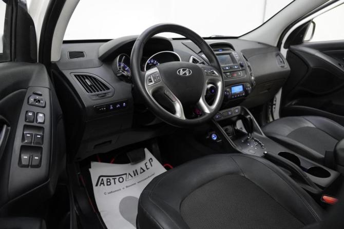 Hyundai ix35 I Рестайлинг с пробегом 2015 года, цена 1 089 000 рублей, 110607 км, внедорожник, Автокод Объявления