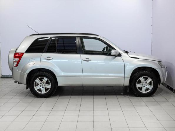 Suzuki Grand Vitara II Рестайлинг с пробегом 2010 года, цена 980 000 рублей, 224332 км, внедорожник, Автокод Объявления