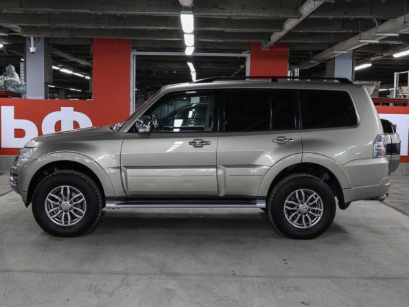 Mitsubishi Pajero IV Рестайлинг 2 с пробегом 2017 года, цена 3 249 000 рублей, 85528 км, внедорожник, Автокод Объявления