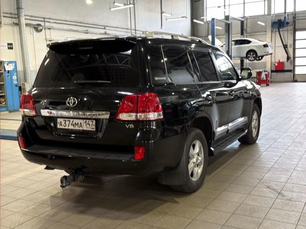 Toyota Land Cruiser 200 Series с пробегом 2011 года, цена 2 890 000 рублей, 203000 км, внедорожник, Автокод Объявления