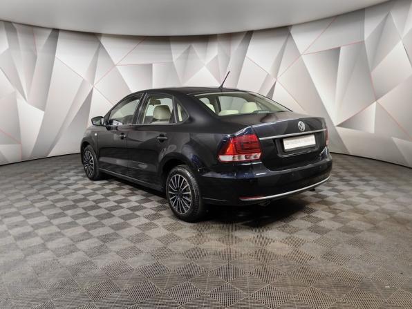 Volkswagen Polo V Рестайлинг с пробегом 2015 года, цена 820 000 рублей, 208248 км, седан, Автокод Объявления