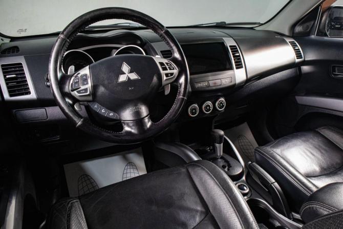 Mitsubishi Outlander II с пробегом 2008 года, цена 1 199 000 рублей, 208421 км, внедорожник, Автокод Объявления