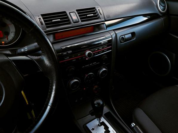 Mazda 3 I (BK) Рестайлинг с пробегом 2008 года, цена 435 000 рублей, 195855 км, седан, Автокод Объявления