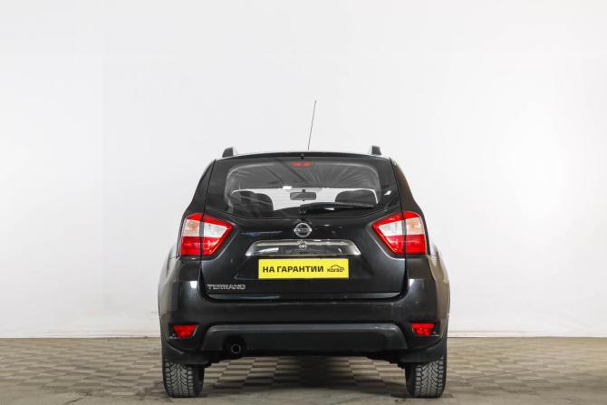 Nissan Terrano III (D10) с пробегом 2016 года, цена 1 059 000 рублей, 174000 км, внедорожник, Автокод Объявления