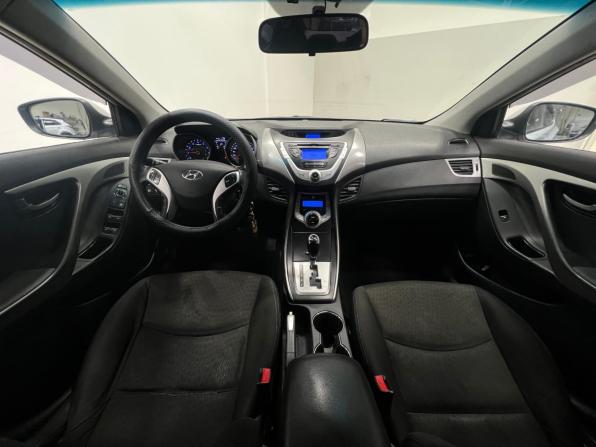 Hyundai Avante V с пробегом 2011 года, цена 915 000 рублей, 223000 км, седан, Автокод Объявления