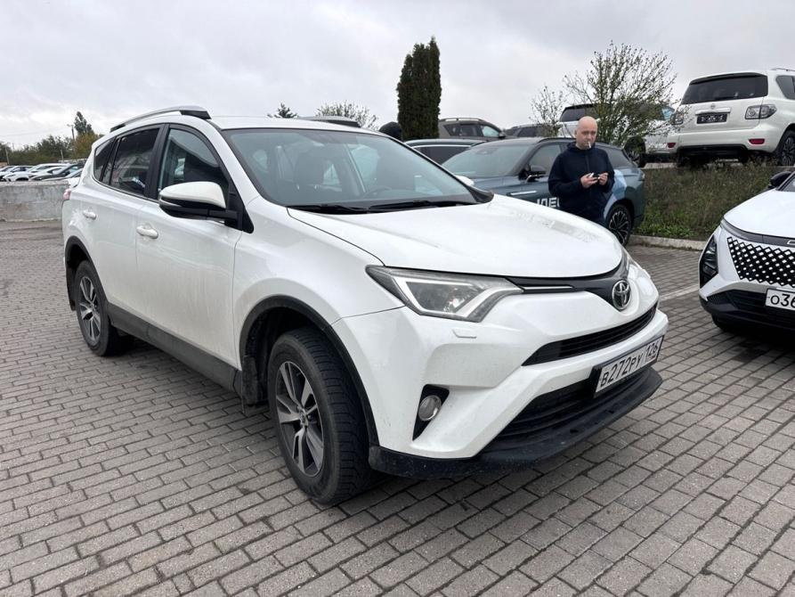 Toyota RAV4 IV (XA40) Рестайлинг Минеральные Воды  - изображение 2