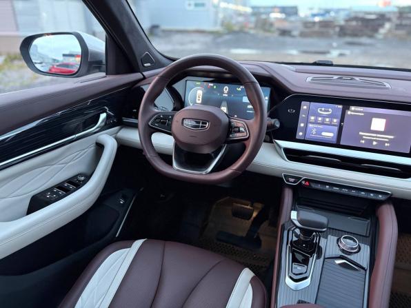 Geely Monjaro I с пробегом 2023 года, цена 3 395 000 рублей, 30000 км, внедорожник, Автокод Объявления
