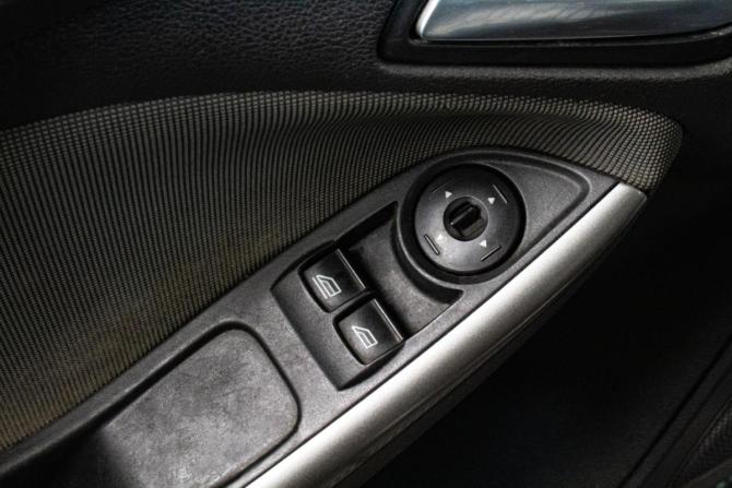 Ford Focus III с пробегом 2011 года, цена 779 000 рублей, 295436 км, седан, Автокод Объявления