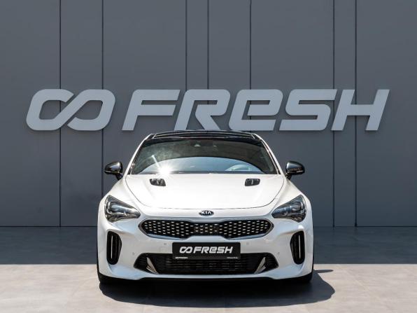 Kia Stinger I с пробегом 2018 года, цена 3 200 000 рублей, 132074 км, лифтбек, Автокод Объявления