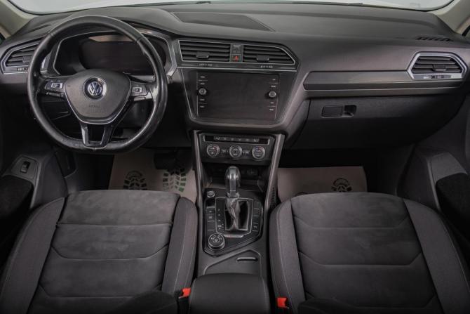 Volkswagen Tiguan II с пробегом 2018 года, цена 2 339 000 рублей, 252700 км, внедорожник, Автокод Объявления