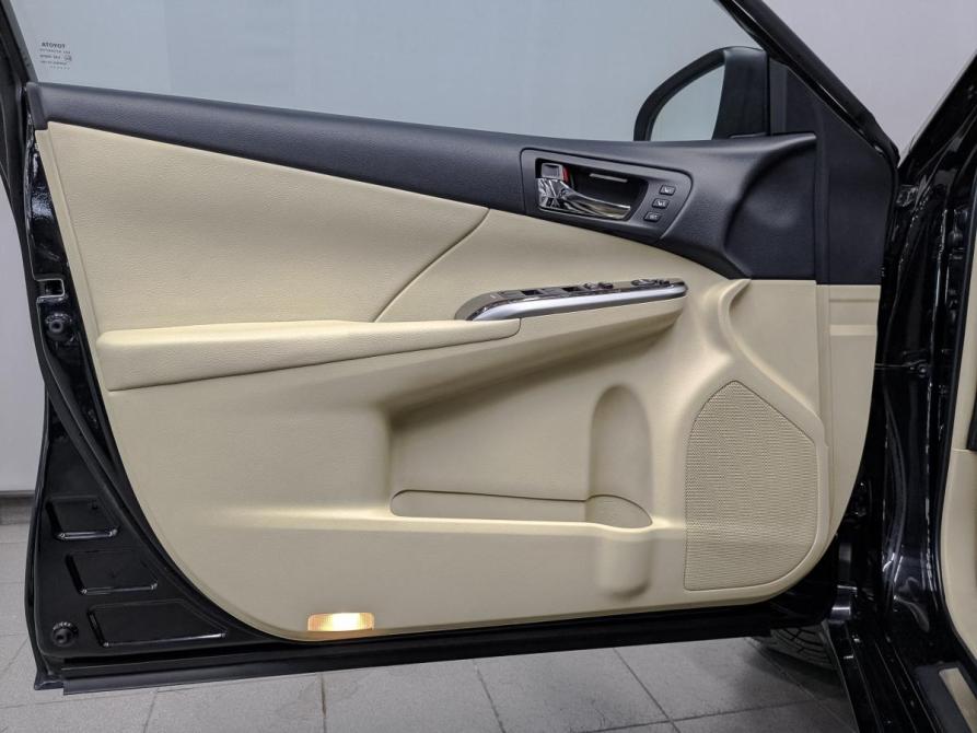 Toyota Camry VII (XV50) Рестайлинг 2 Москва  - изображение 19