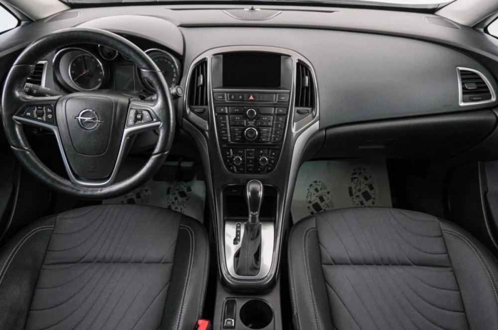Opel Astra J Рестайлинг Красноярск  - изображение 11
