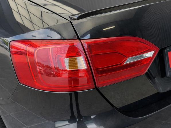 Volkswagen Jetta VI с пробегом 2012 года, цена 1 297 000 рублей, 90401 км, седан, Автокод Объявления