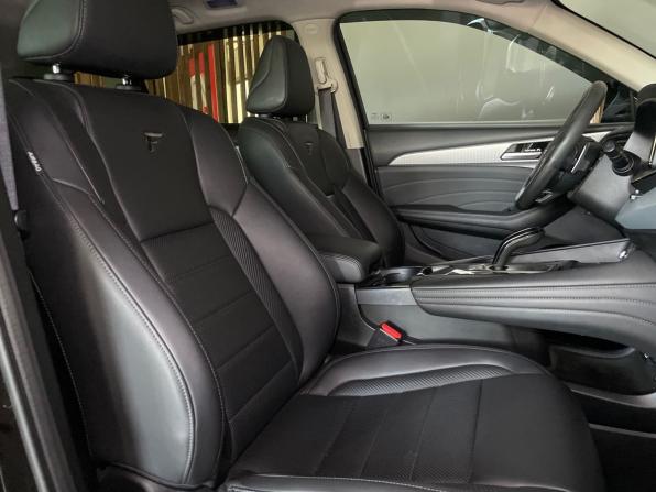 Haval F7 I Рестайлинг с пробегом 2023 года, цена 2 389 000 рублей, 43099 км, внедорожник, Автокод Объявления