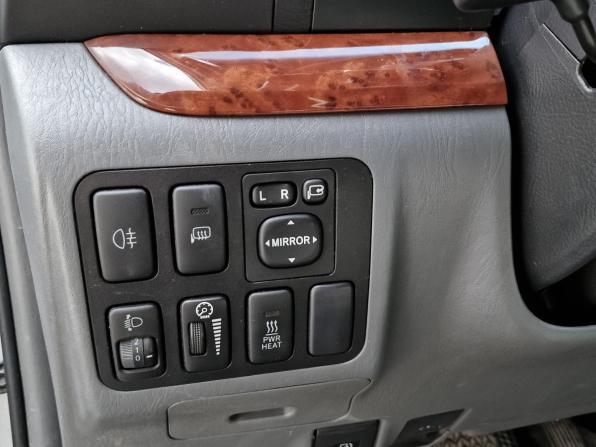 Toyota Land Cruiser Prado 120 Series Рестайлинг с пробегом 2008 года, цена 1 999 000 рублей, 259385 км, внедорожник, Автокод Объявления