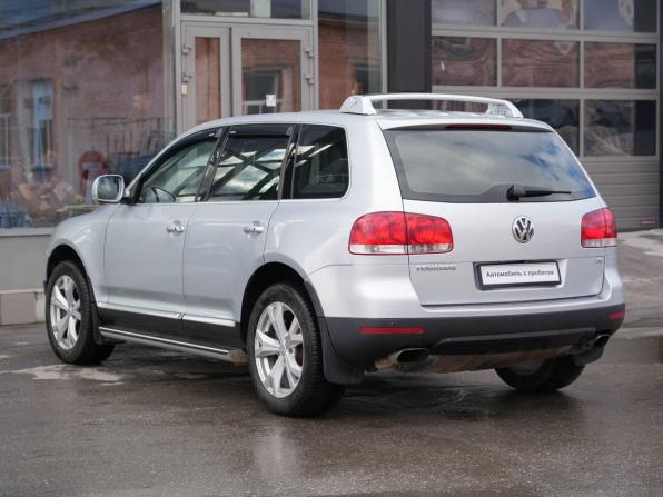 Volkswagen Touareg I с пробегом 2006 года, цена 780 000 рублей, 297278 км, внедорожник, Автокод Объявления