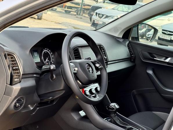 Skoda Karoq I с пробегом 2021 года, цена 2 249 000 рублей, 113228 км, внедорожник, Автокод Объявления