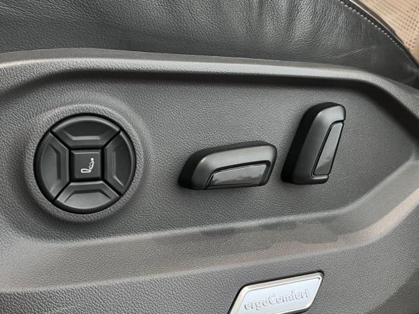 Volkswagen Touareg III с пробегом 2020 года, цена 5 199 000 рублей, 128256 км, внедорожник, Автокод Объявления
