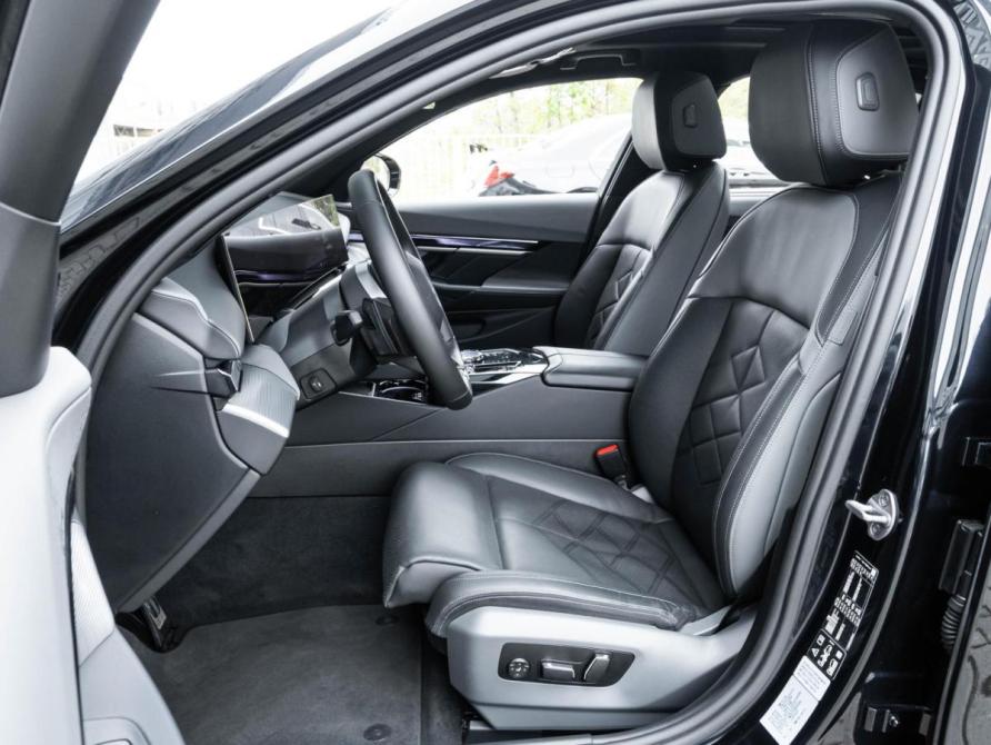 BMW 5 серии VIII (G60/G61/G68) Ставрополь  - изображение 12