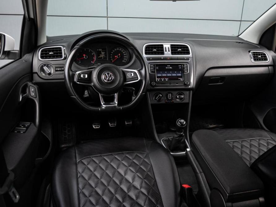 Volkswagen Polo V Рестайлинг Краснодар  - изображение 6