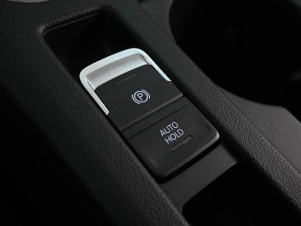 Volkswagen Passat B8 с пробегом 2016 года, цена 1 499 000 рублей, 229662 км, седан, Автокод Объявления