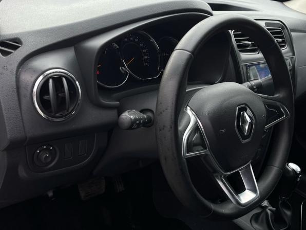 Renault Sandero II Рестайлинг с пробегом 2020 года, цена 1 090 000 рублей, 121227 км, хэтчбек, Автокод Объявления