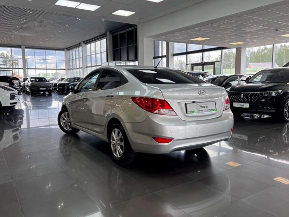 Hyundai Solaris I с пробегом 2012 года, цена 845 000 рублей, 167386 км, седан, Автокод Объявления